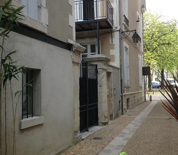 Bed & Breakfast La Petite Cour - Périgueux